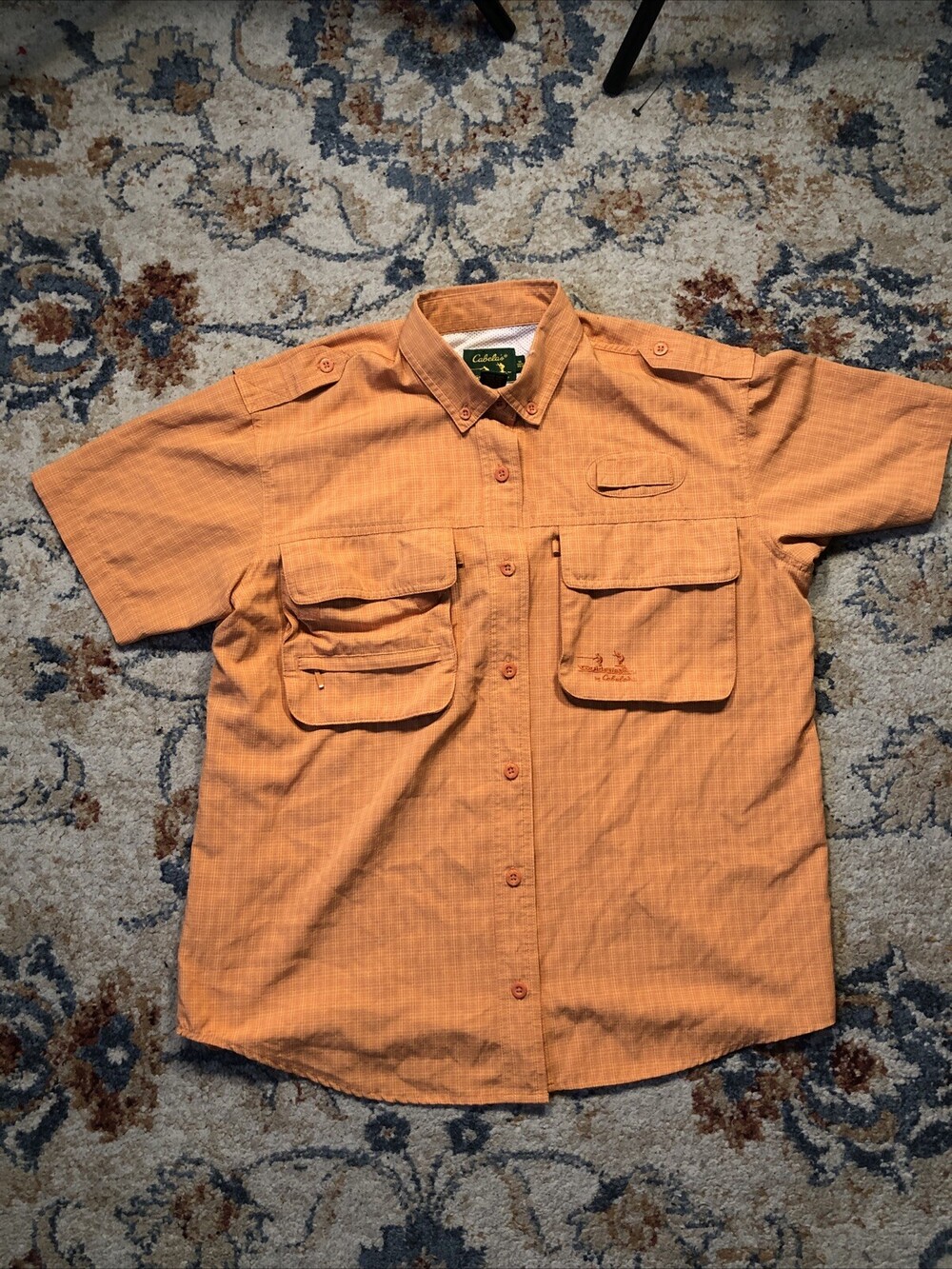 Cabelas Guidewear Shirt Size Medium Button Up Short Sleeve Orange Fishing Vented